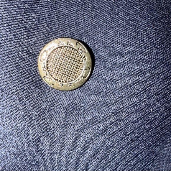 Oscar de la Renta Blue Navy Blazer with Gold Buttons - Picture 7 of 13